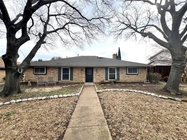 411 High Brook Drive - Photo 0