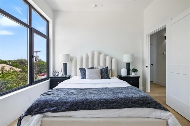 430 E 8th - Photo 15