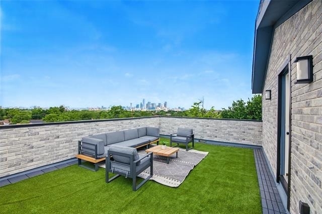 430 E 8th - Photo 25
