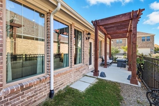 1029 3rd Street - Photo 2
