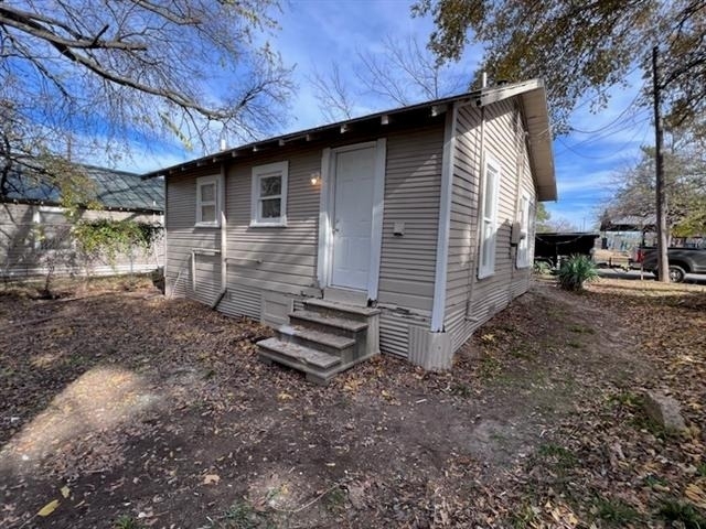 504 Lamar Street - Photo 6
