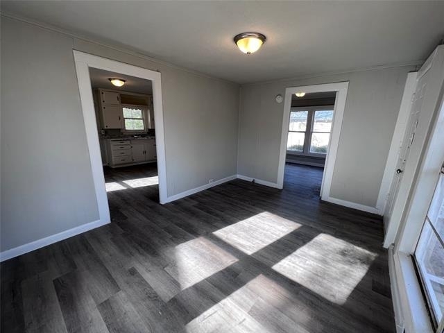 504 Lamar Street - Photo 1