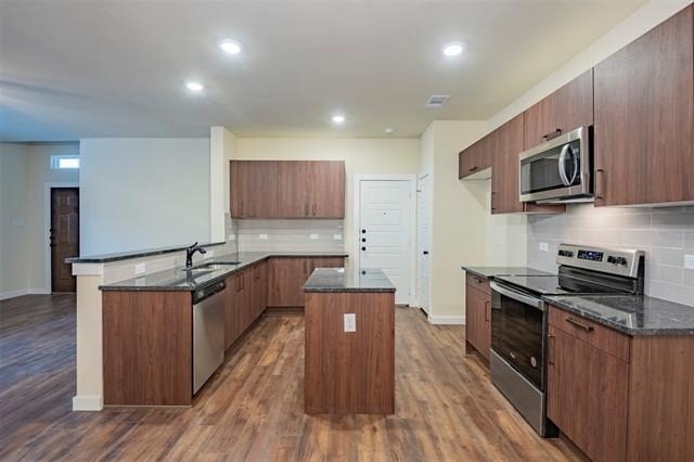 656 Wheatfield Drive - Photo 11