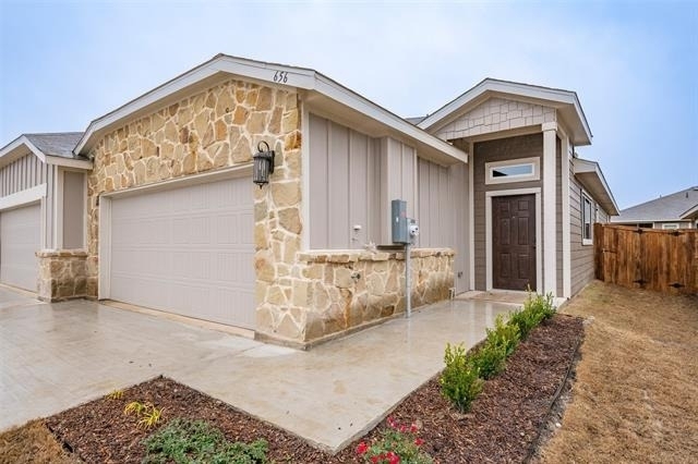 656 Wheatfield Drive - Photo 3