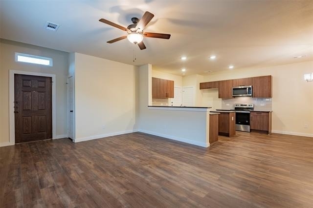 656 Wheatfield Drive - Photo 6