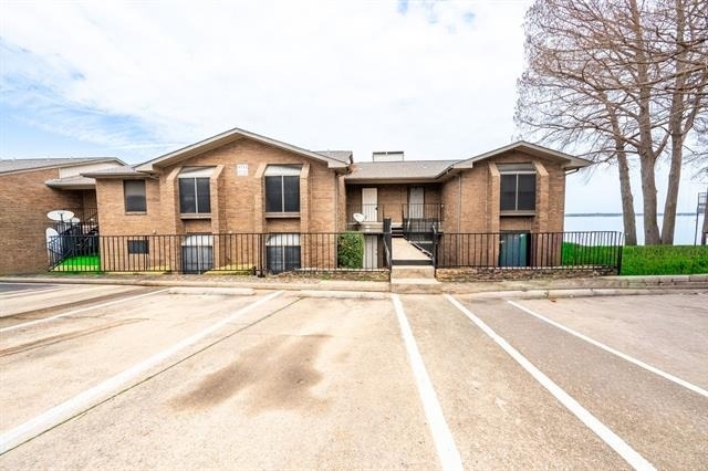 4552 Chaha Road - Photo 0