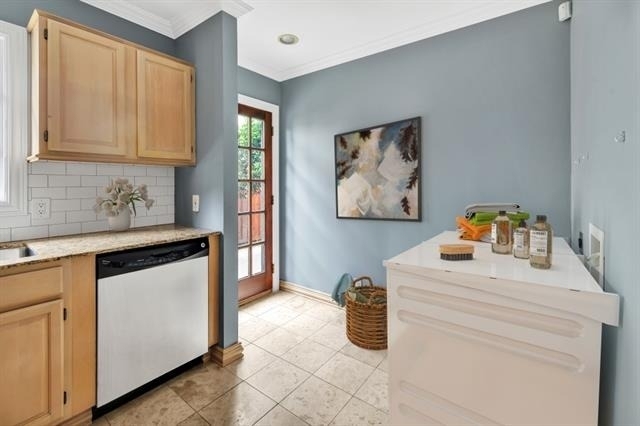 5604 Martel Avenue - Photo 12