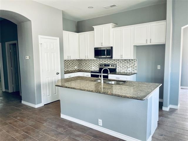 548 Kerry Street - Photo 3