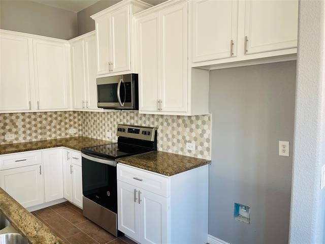 548 Kerry Street - Photo 5