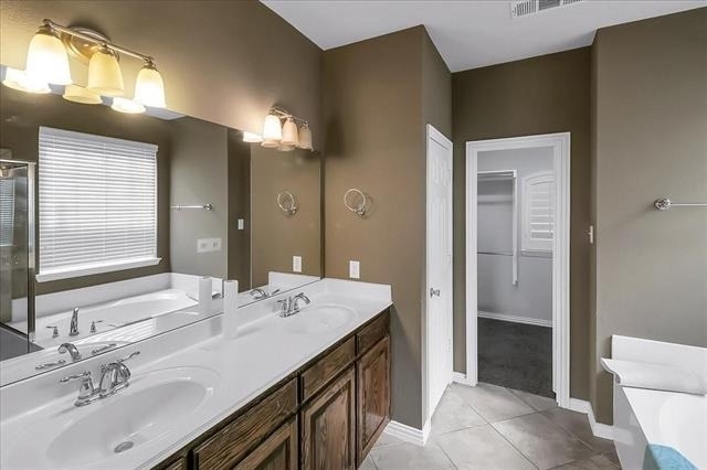 7306 Waterbury Drive - Photo 11