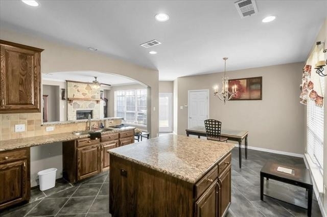 7306 Waterbury Drive - Photo 4