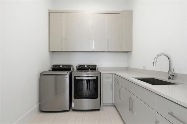 9855 Kingsway Avenue - Photo 10