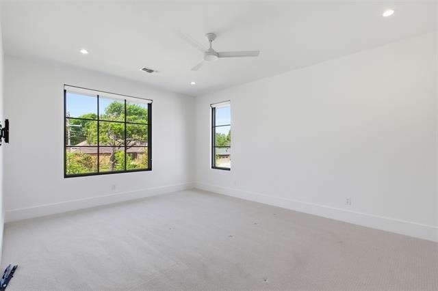 9855 Kingsway Avenue - Photo 31