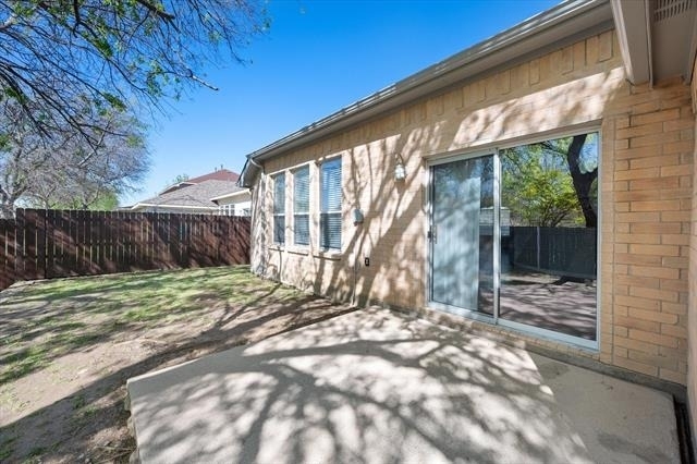 2204 Windcastle Drive - Photo 34