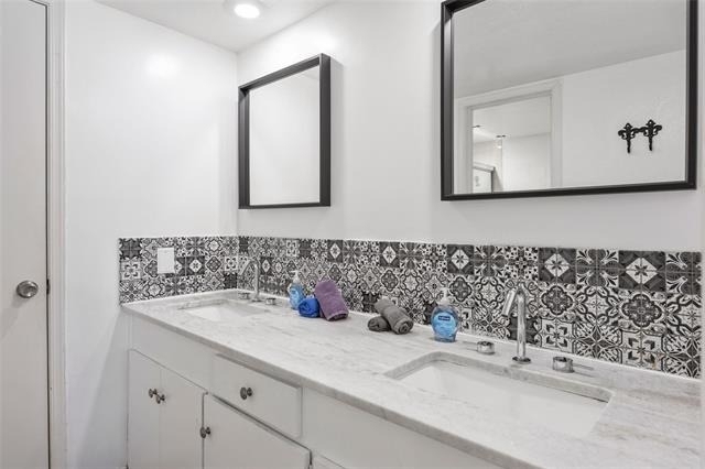 5881 Preston View Boulevard - Photo 19