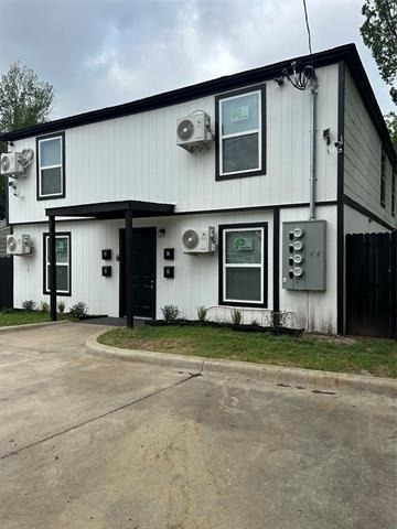 407 N Justin Avenue - Photo 0
