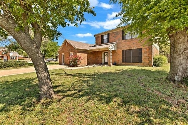 308 Mack Drive - Photo 2