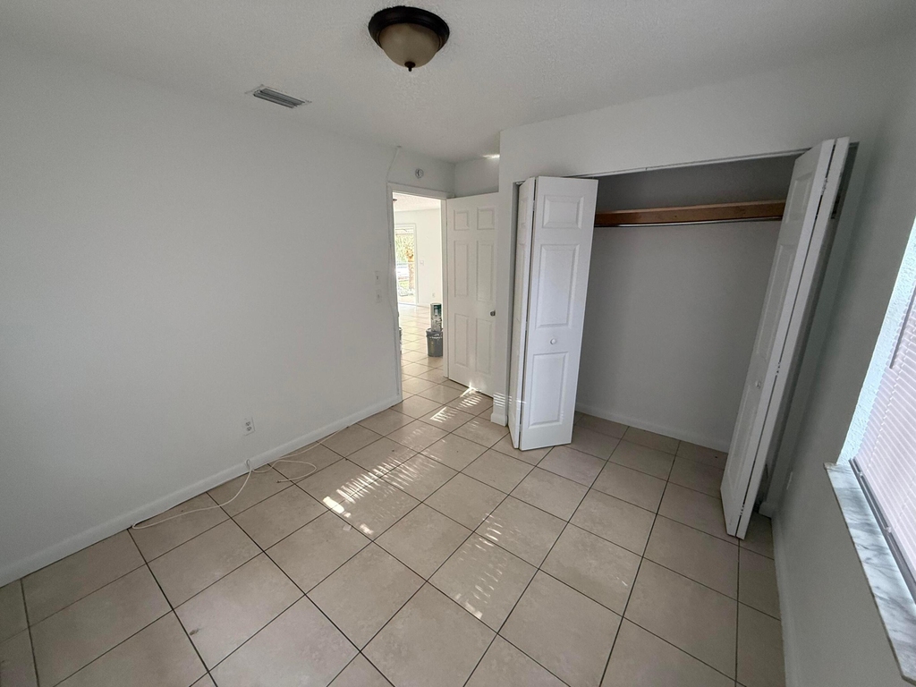 336 Ne 12th Avenue - Photo 4