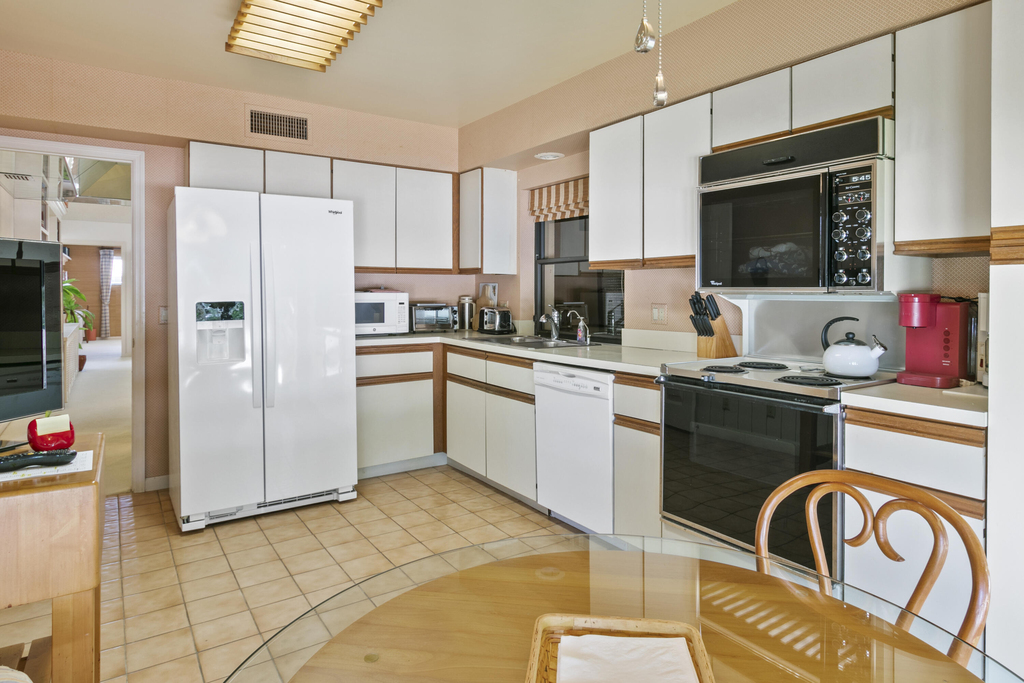 17110 Waterbend Drive - Photo 9