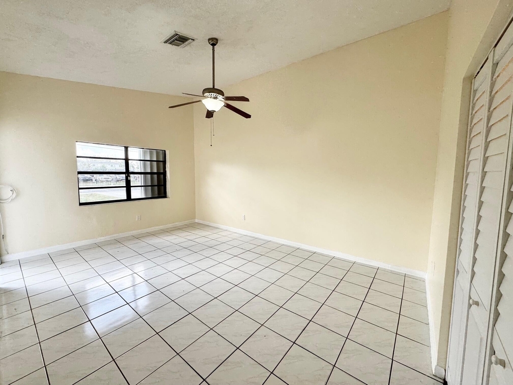 3605 Nw 187th Street - Photo 7