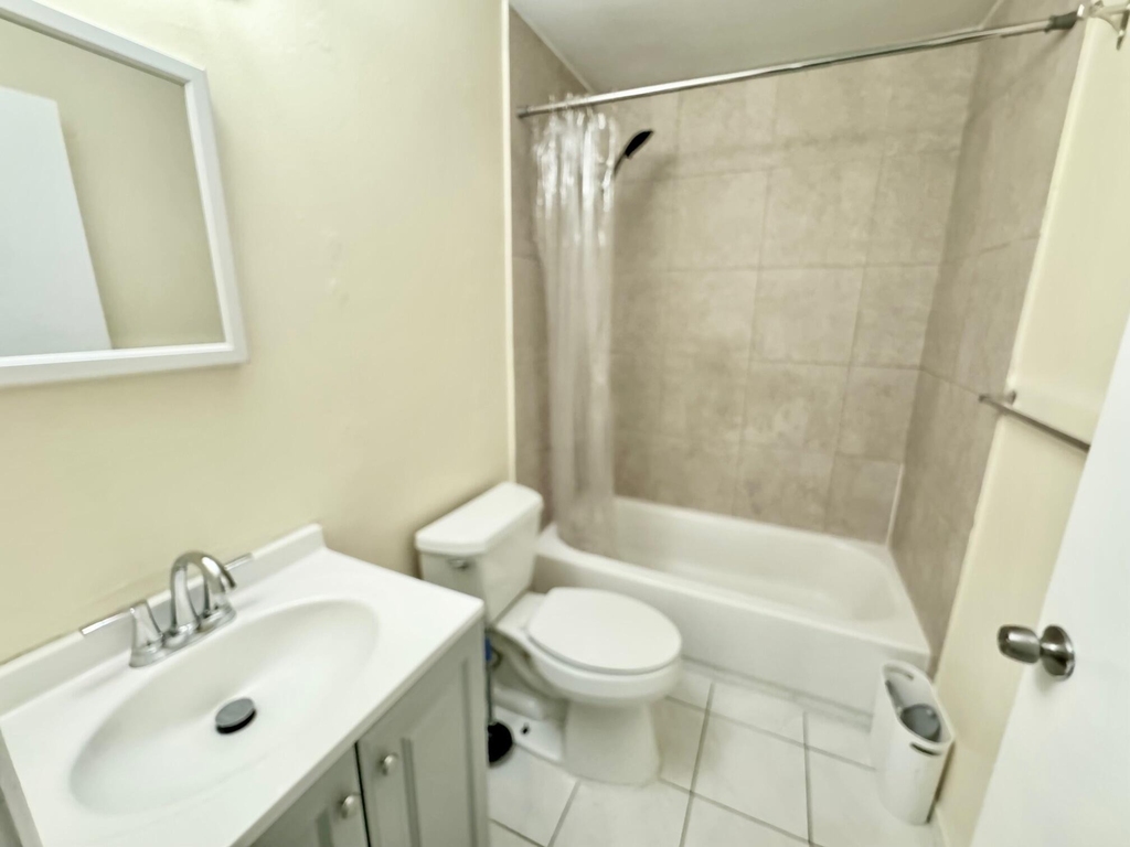 3605 Nw 187th Street - Photo 8