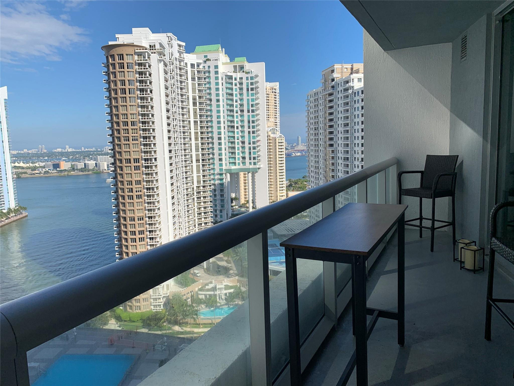 495 Brickell Avenue - Photo 12