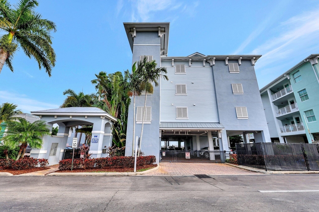 875 Nw Flagler Avenue - Photo 44
