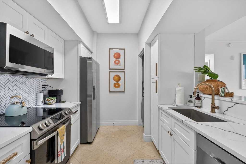 675 Nw Flagler Avenue - Photo 7