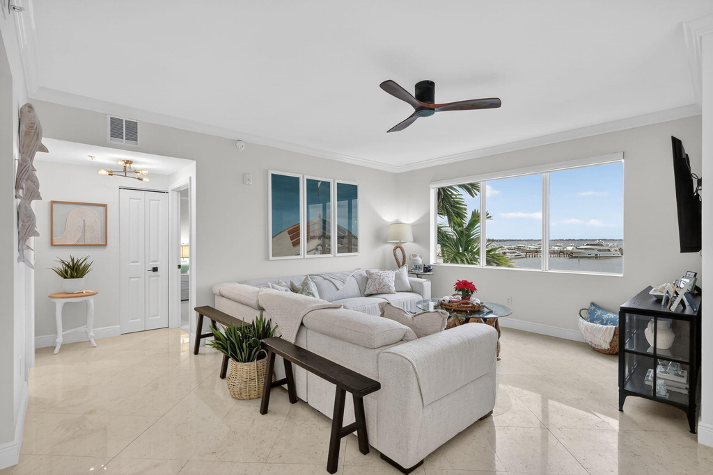 675 Nw Flagler Avenue - Photo 13
