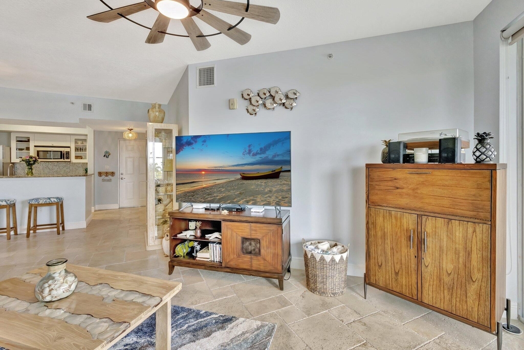 975 Nw Flagler Avenue - Photo 4
