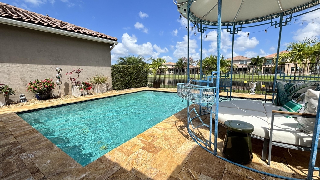 8219 Calabria Lakes Drive - Photo 30