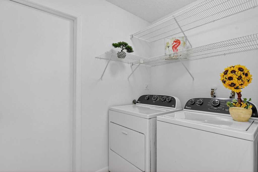 661 Hollows Circle - Photo 20