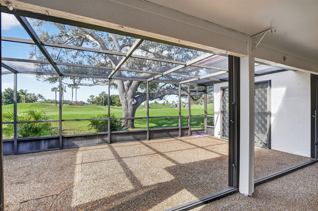 661 Hollows Circle - Photo 23
