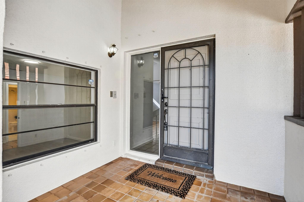 661 Hollows Circle - Photo 25
