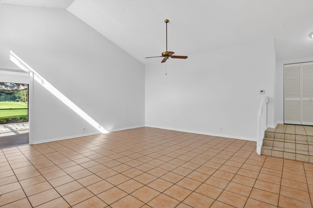 661 Hollows Circle - Photo 27