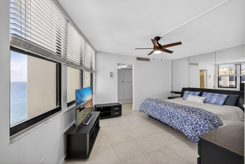 2800 N Ocean Drive - Photo 21