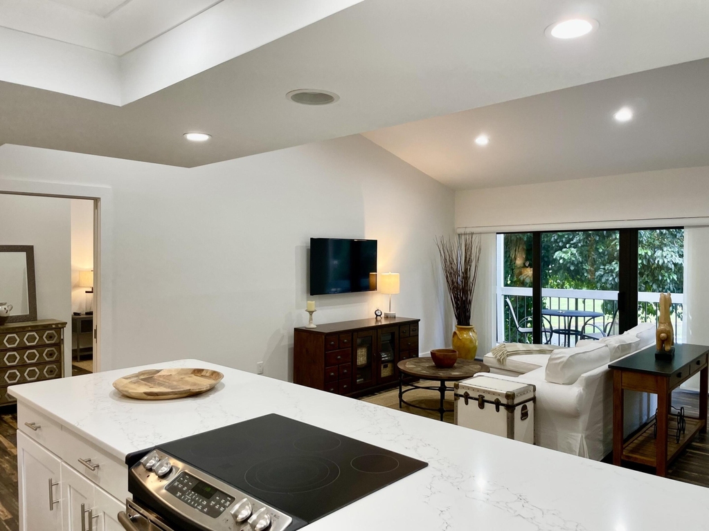 11863 Wimbledon Circle - Photo 1