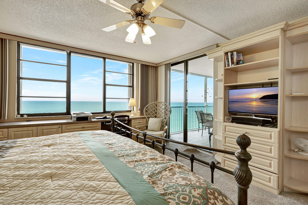 840 Ocean Drive - Photo 28