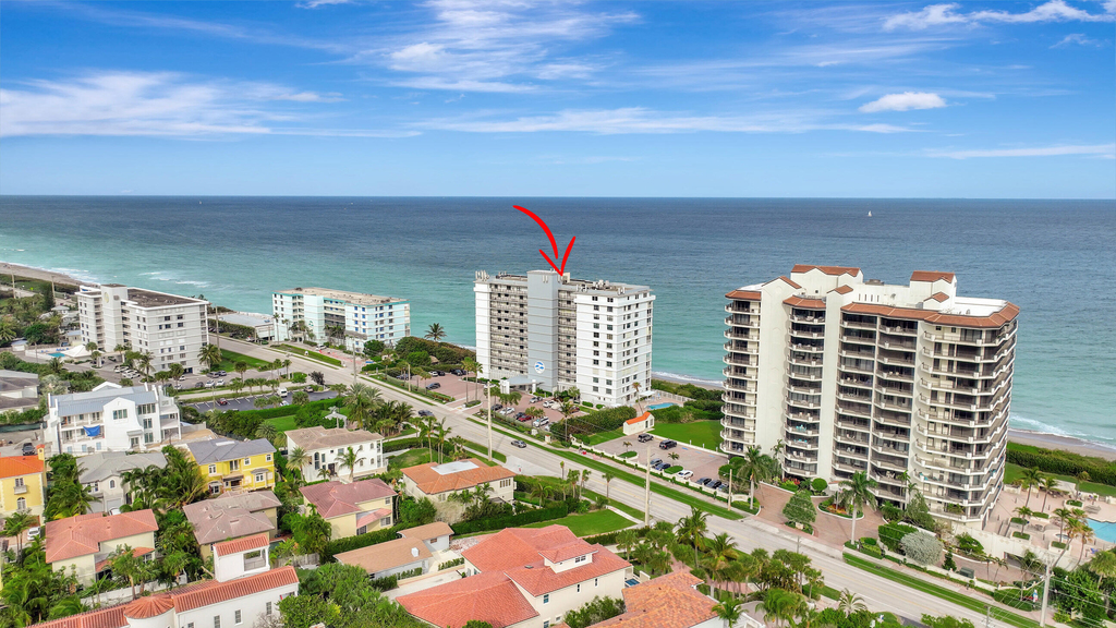 840 Ocean Drive - Photo 3