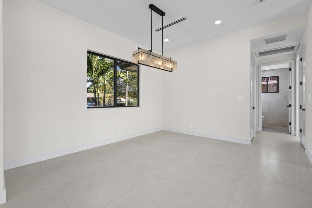621 Nw 42nd Avenue - Photo 14