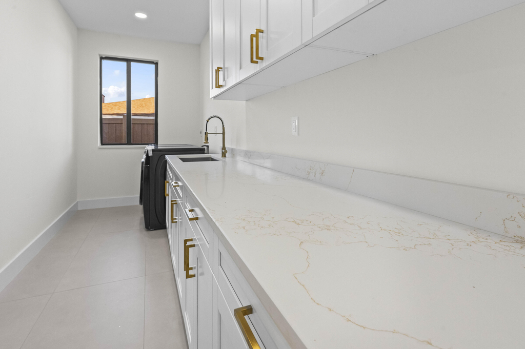 621 Nw 42nd Avenue - Photo 40