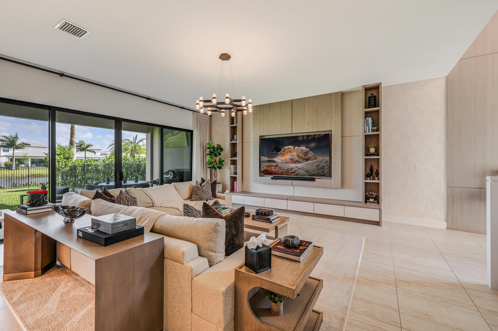 8283 Royal County Down Road - Photo 8