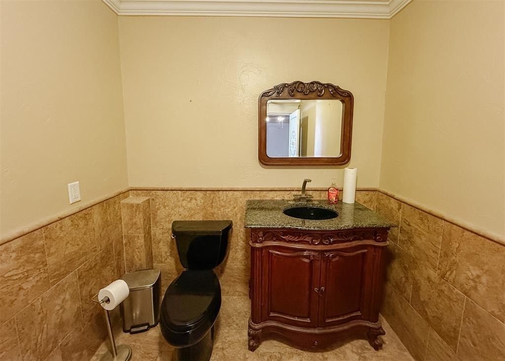 1120 Nw 51st Street - Photo 12