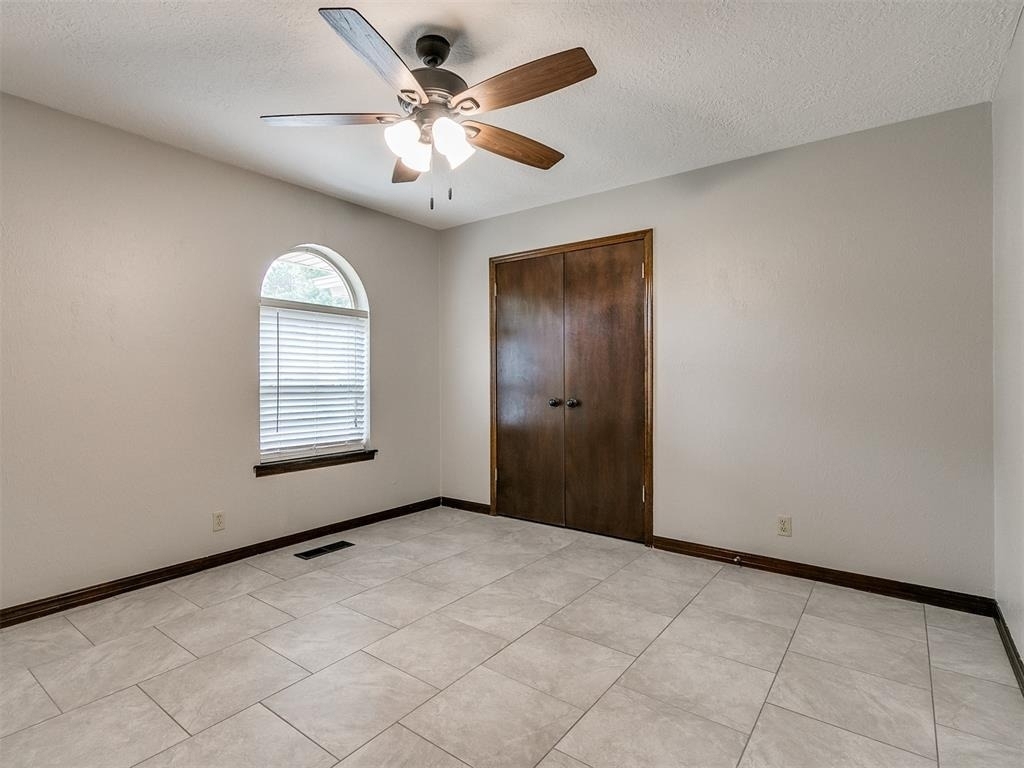 1213 Westbrooke Terrace - Photo 14