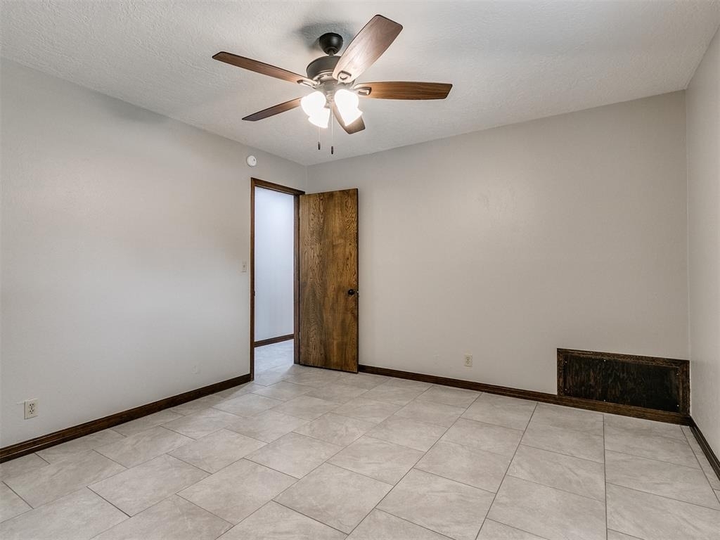 1213 Westbrooke Terrace - Photo 13