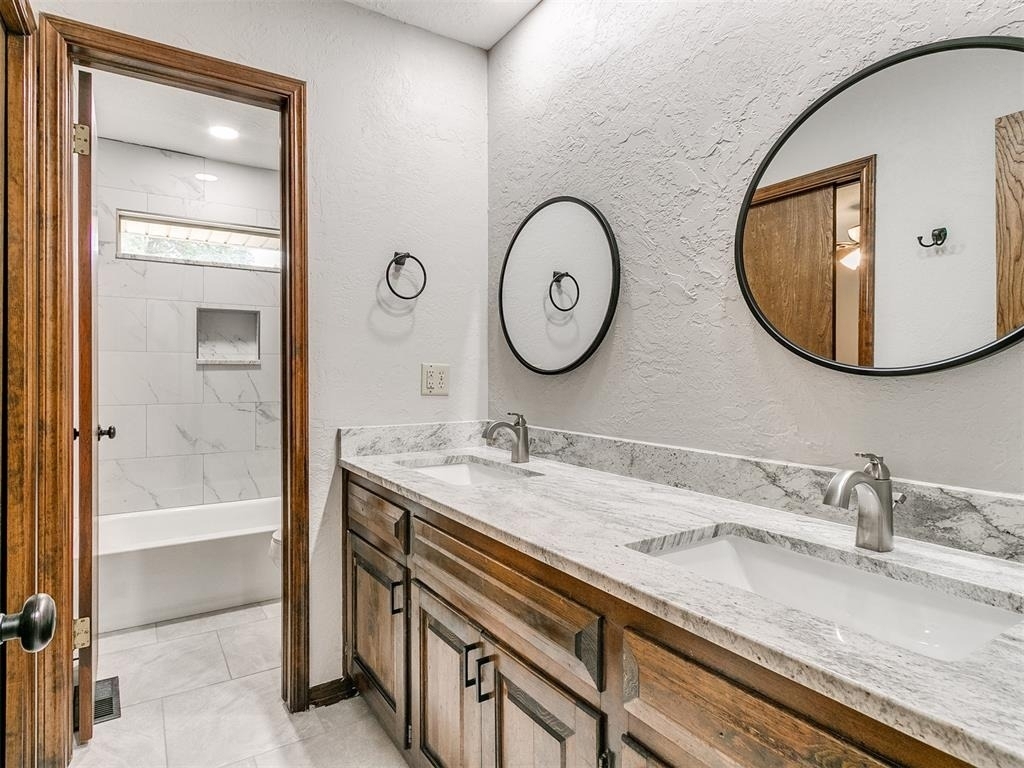 1213 Westbrooke Terrace - Photo 15