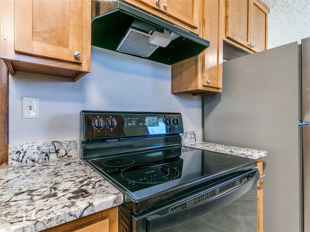 214 Thompson Drive - Photo 31