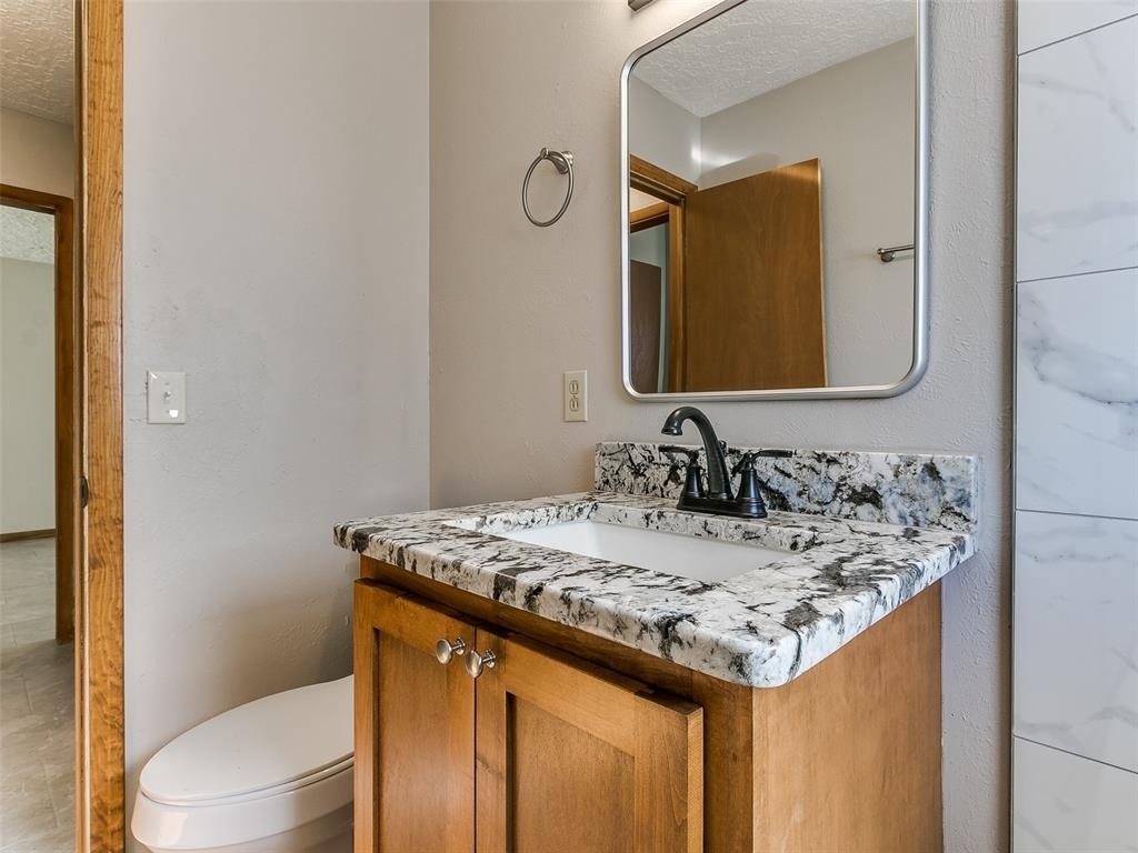 214 Thompson Drive - Photo 18