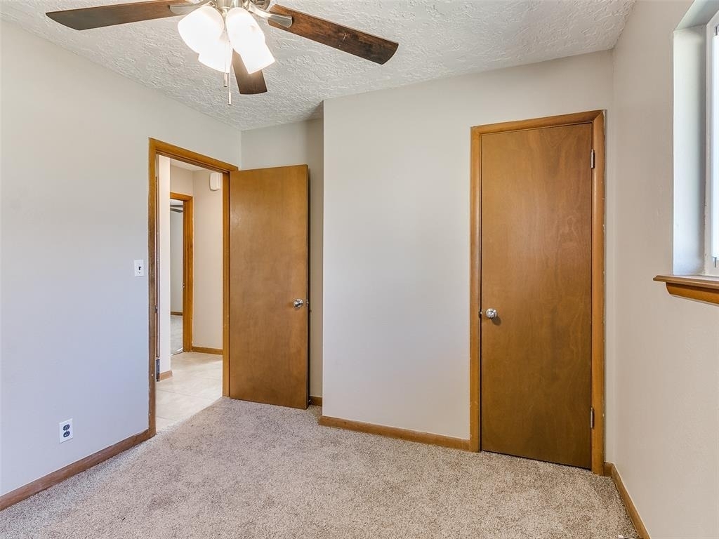 214 Thompson Drive - Photo 13