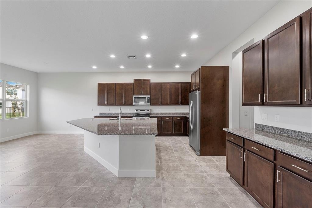 14929 Redcove Place - Photo 12